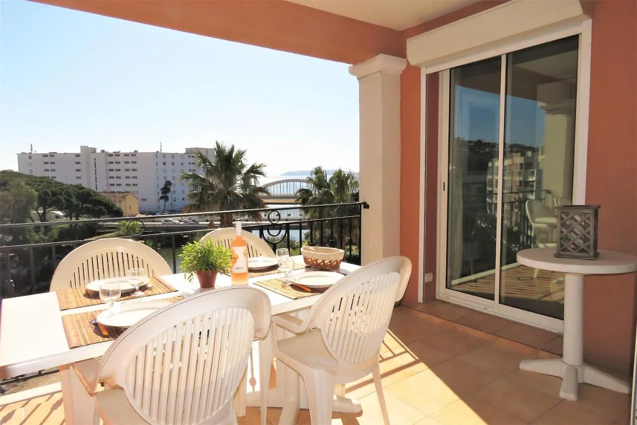 Port Marine Apartment Sainte-Maxime